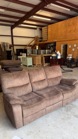 Barcalounger Fabric Reclining Sofa – 3-Seat Reclining Couch