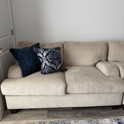 Love  Seat & Oversized Chair - Bobs Furniture 