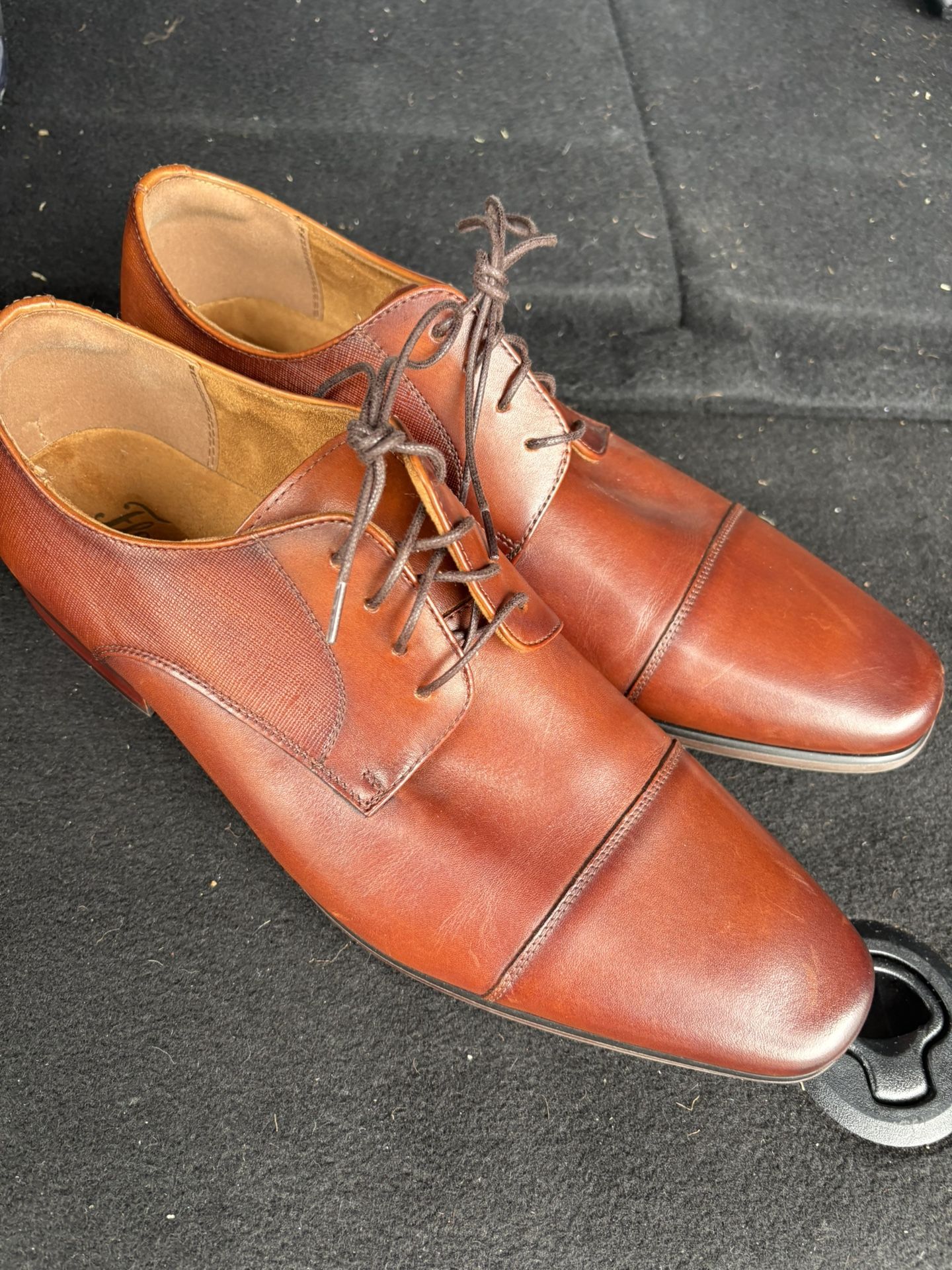 Florsheim Rucci Oxford Size  10