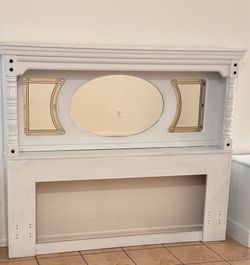 Bedroom set