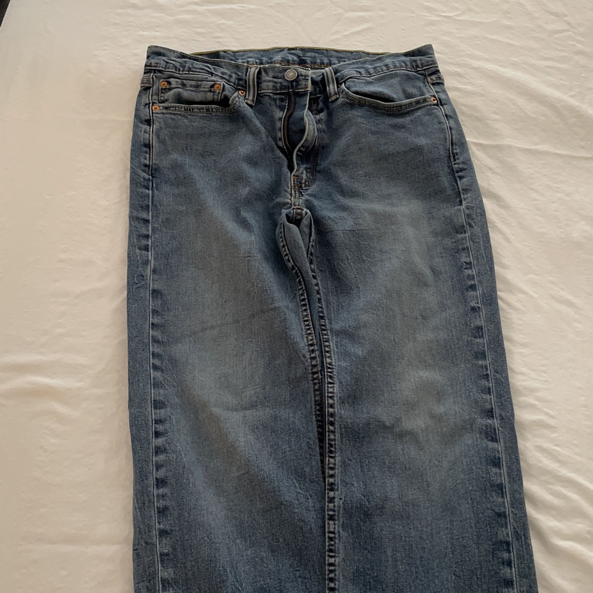 Levis
