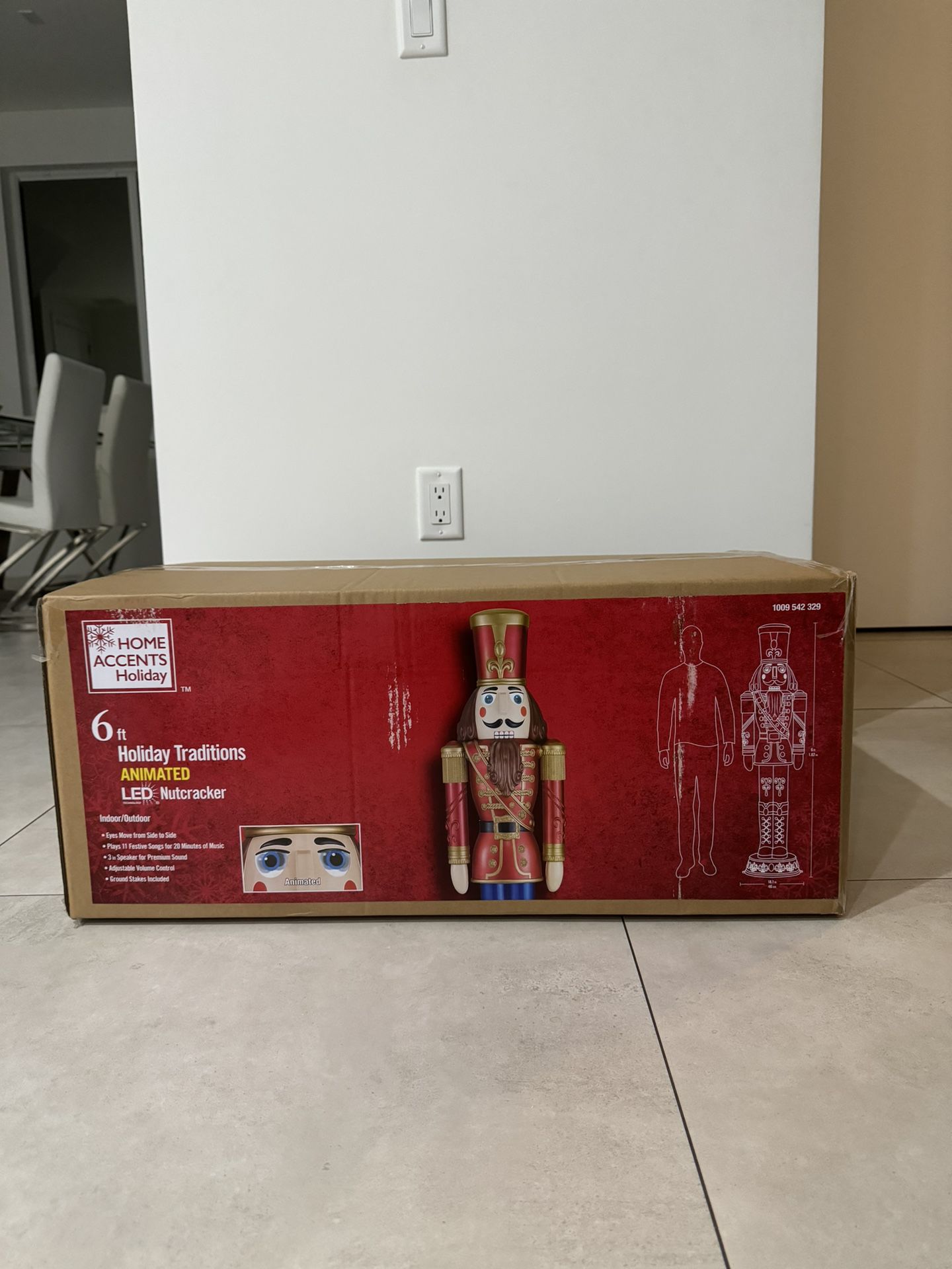6'FT Life-Size Holiday Traditions Animated LED Nutcracker New in Original Box