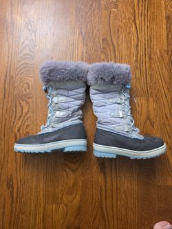 Kid size Justice Winter Boots - Size 13