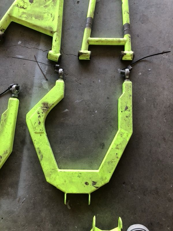 2006 Yamaha rhino long travel a-arm kit.