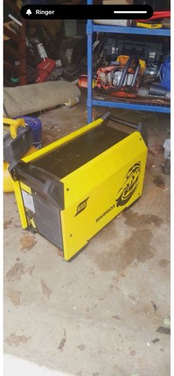 Esab welder warrior 500i CC/CV