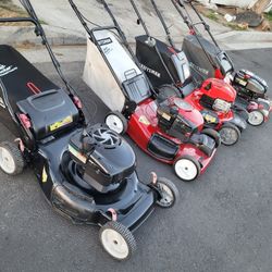 Lawn Mower CRAFTSMAN WITH YR GARANTY 