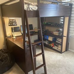 Solid Loft Bed (full Size) w/ Desk Workstation And Shelves And Attached Ladder.  Patio Barn Kids Scottsdale. Only 2 Yrs Use.