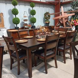 Beautiful Dining Room Table Set