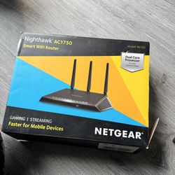 Netgear Nighthawk AC1750 Wi-Fi Router - Excellent Condition