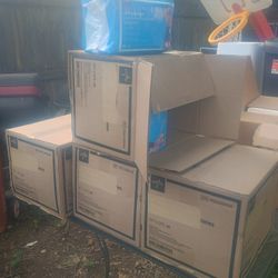 New In Box Youth Underwear L/ XL 60 To 125 LBS 48 In A Box We 4 Box New 