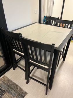 Counter Height Dining Table Set with 4 Chairs