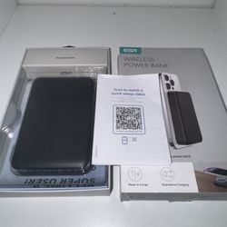 Wireless Power Bank Charger 