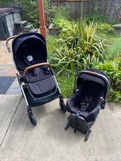 Nuna Triv Next Stroller with Car Seat