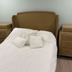 Queen bedroom Set