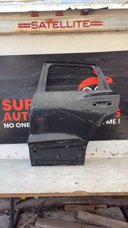 2019 Q3 Door Rear OEM 2025