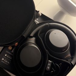 Sony Wh-1000xm4 Wireless Noise Headphones