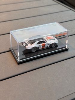 Hot Wheels Toy Fair 2026 Custom '68 Camaro Chevrolet 1:64 Diecast Silver