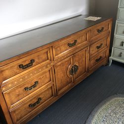 Henry Link Vintage Mandarin Bedroom Set 5 Pieces    LIKE NEW