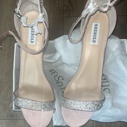 Open Toe Strapp/ Champagne Size 10