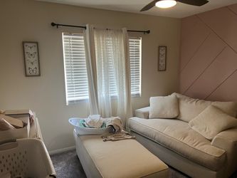 Oversized chair with ottoman