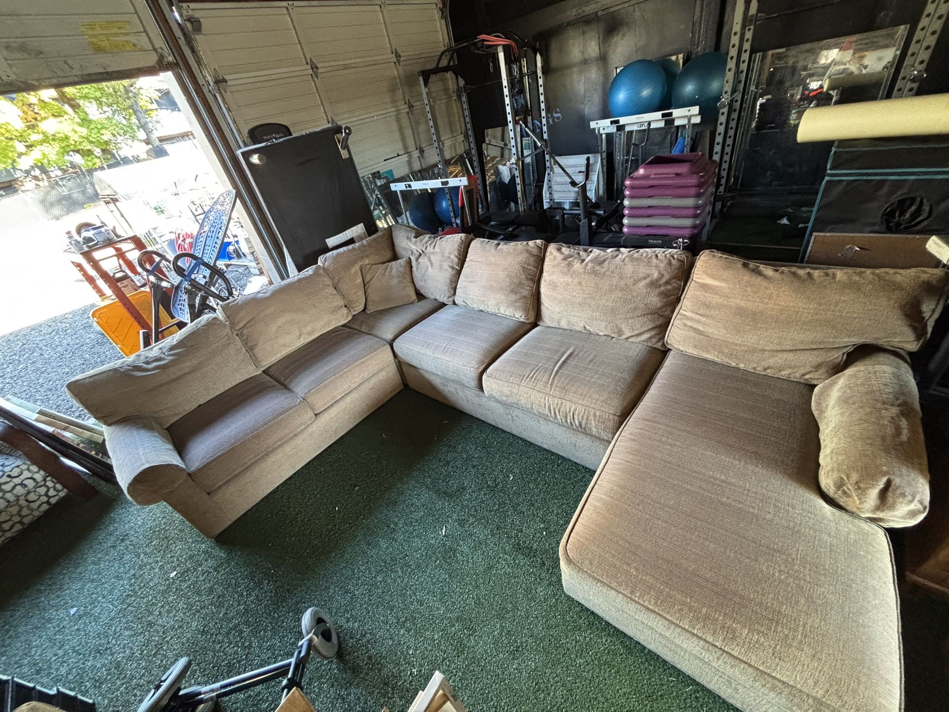 Ethan Allen 3-Piece Sectional Sofa