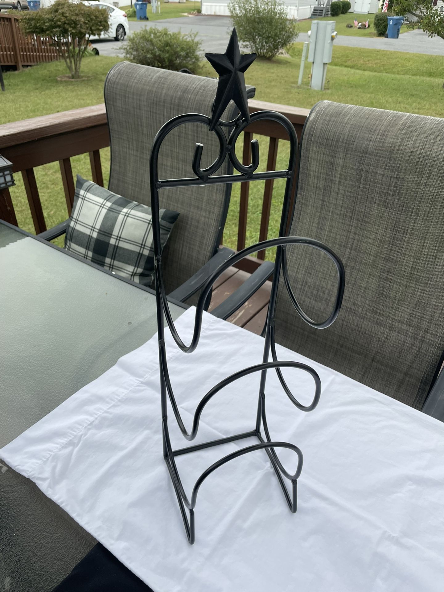 Country Bathroom- Decor