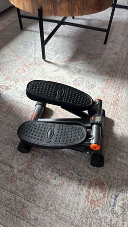 Mini stair stepper