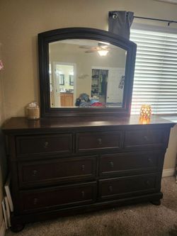 King Size bedroom set