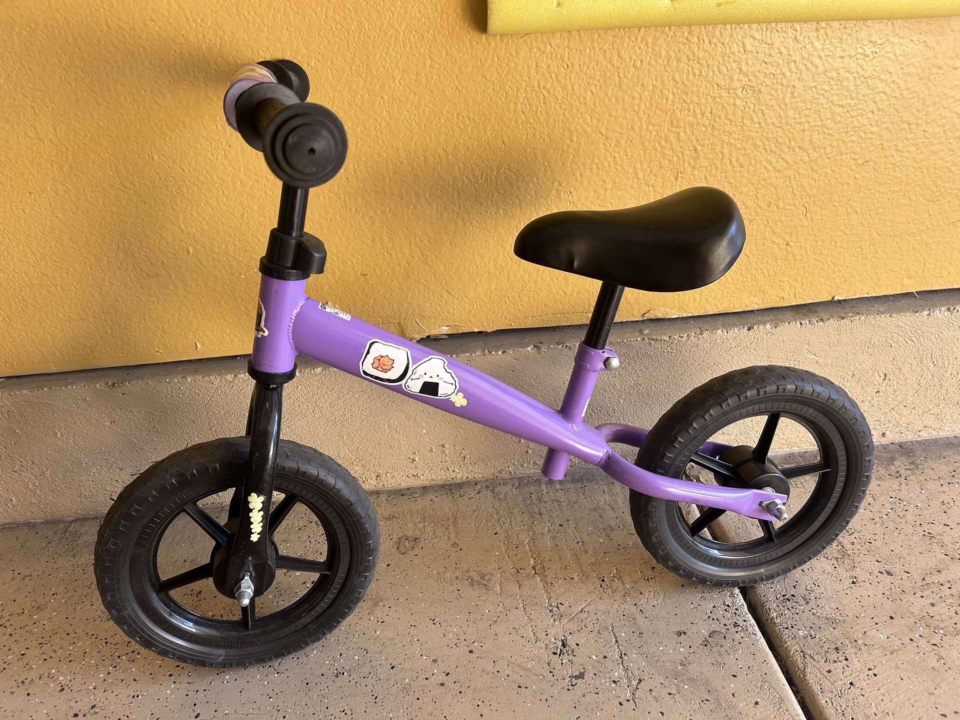 12” Balance bike for kids