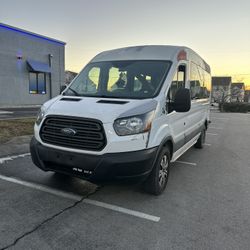 Ford Transit 250
