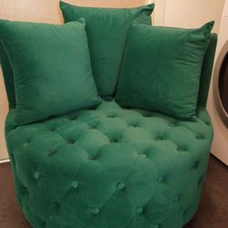 Like New  decorative chair