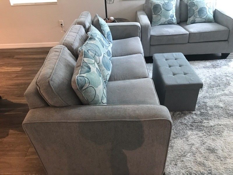 Alanis Bay Queen Sleeper Sofa And Loveseat