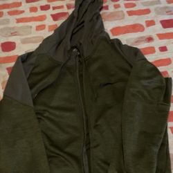 Brand New Nike Sweater ( Size Xl )