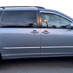 2005 Toyota Sienna