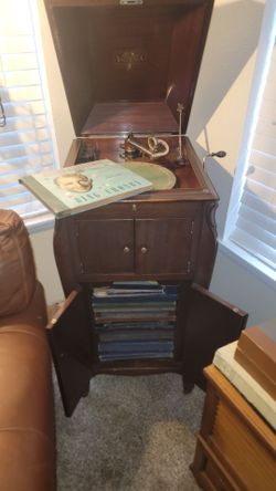 Antique 1920s Victrola Cabinet & Massive Vintage Record Collection (Decor Bundle)