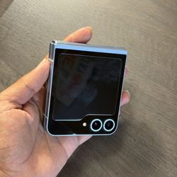 Samsung Galaxy Z Flip 6 - 256 GB unlocked
