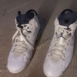 Nike JORDAN 6" WHT/NAVY SIZE 11 $60