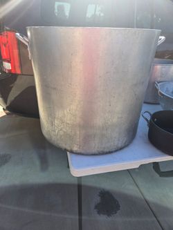 100 qt pot