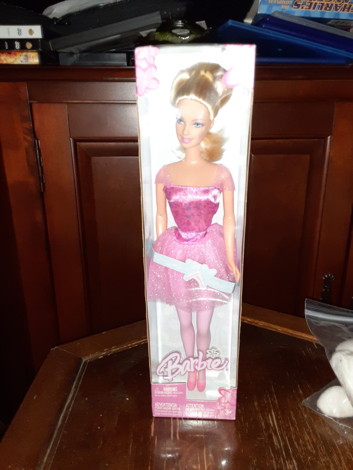 Ballerina barbie doll