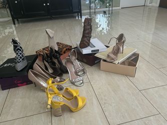 Women’s Shoes size 9 and some bags