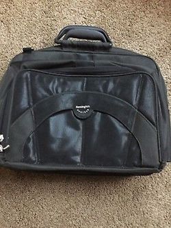 Laptop carrying bag