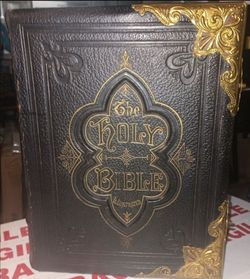 Antique 1880 Victorian Leather Clasp

Family Bible