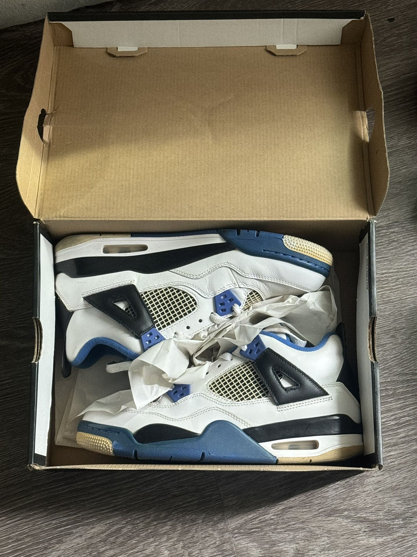Jordan Size 7 4s
