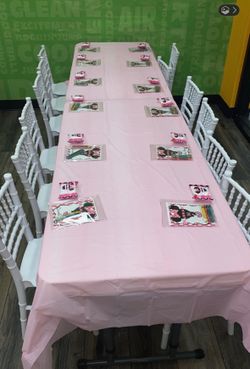 Kids Party Chivari chairs and table