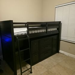 Twin Solid Wood Loft Bed with Dresser