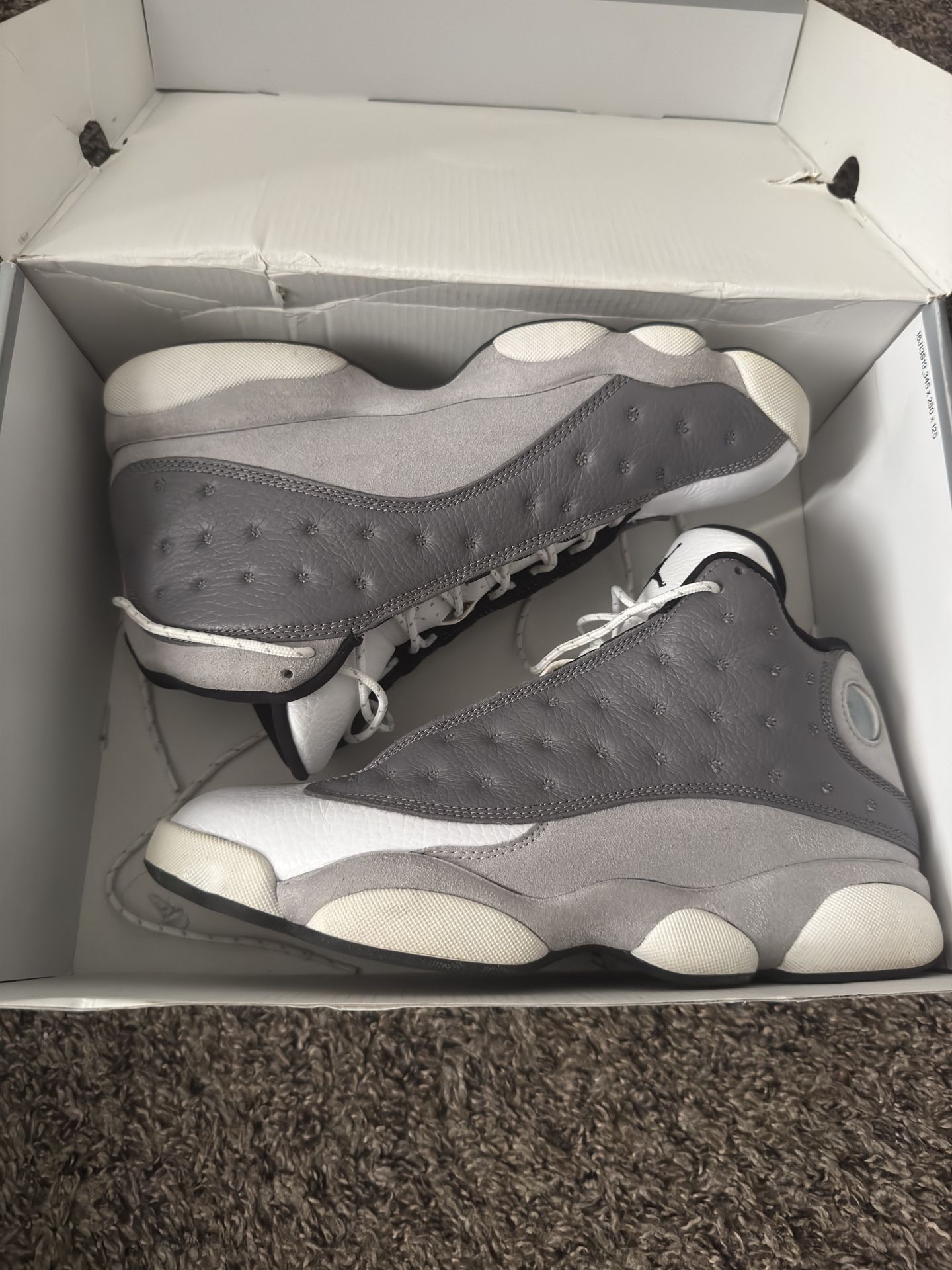 Air Jordan 13 Retro 'Atmosphere Grey'