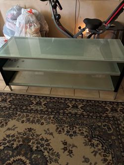 Tv stand