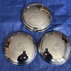 Lotus Hubcaps Series SRF