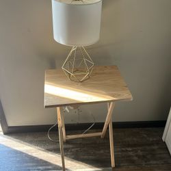 Breakfast Table And Lamp