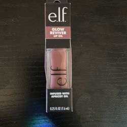 Glow Reviver Lip Oil        e.l.f.